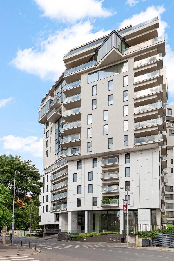 One Herastrau Park Bucharest Exterior photo
